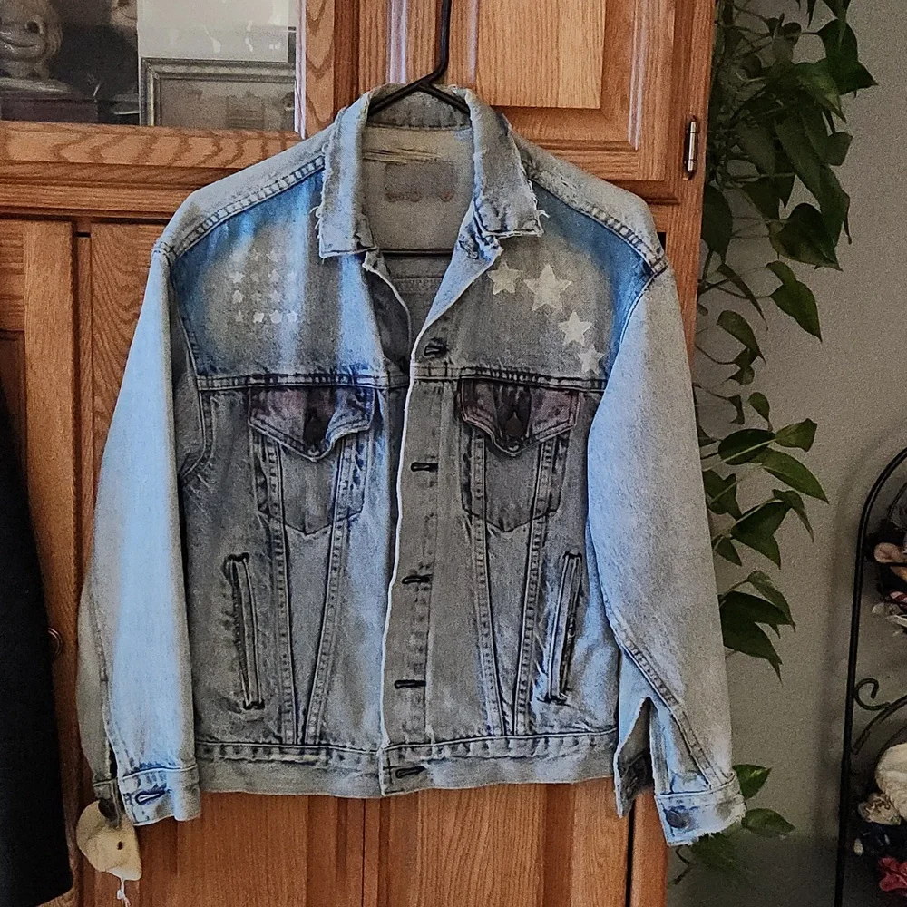 LEVI jacket - Picture 1 of 5